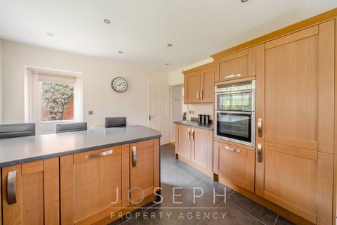 4 bedroom detached house for sale - Minsmere Road, Ipswich, IP3