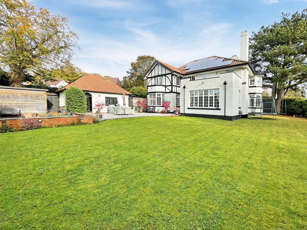 Cresswell Drive, Hartlepool, TS26 4 bed detached house for sale £595,000
