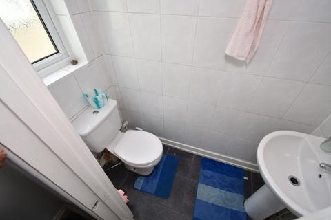 17 Leven Way, Hayes, UB3 2SR