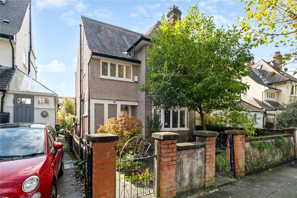Westmoreland Road, Barnes, London 3 bed semidetached house for sale