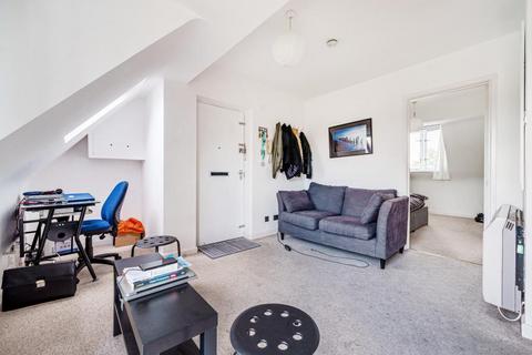 1 bedroom flat for sale, Beechgate,  Witney,  OX28