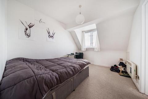 1 bedroom flat for sale, Beechgate,  Witney,  OX28