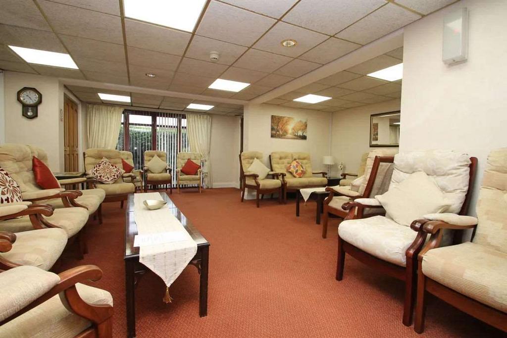 Communal Lounge