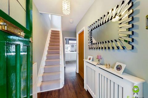 8 Selsey Crescent, Welling, DA16 1EP