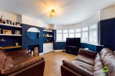 8 Selsey Crescent, Welling, DA16 1EP