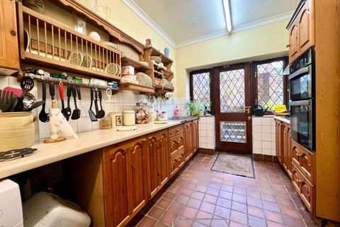 21 Sunland Avenue, Bexleyheath, DA6 8LP