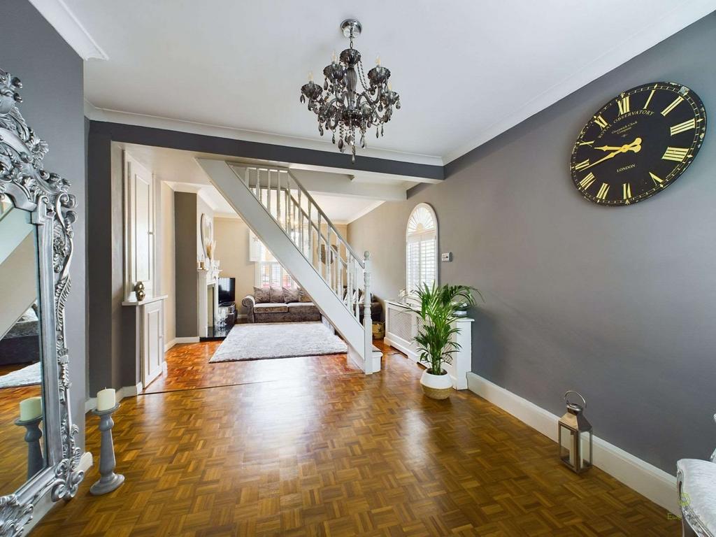 Woolwich Road, Bexleyheath DA7 4HT 3 bed semidetached house for sale