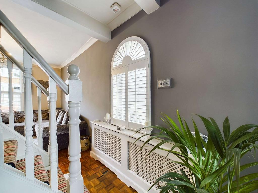 Feature Window