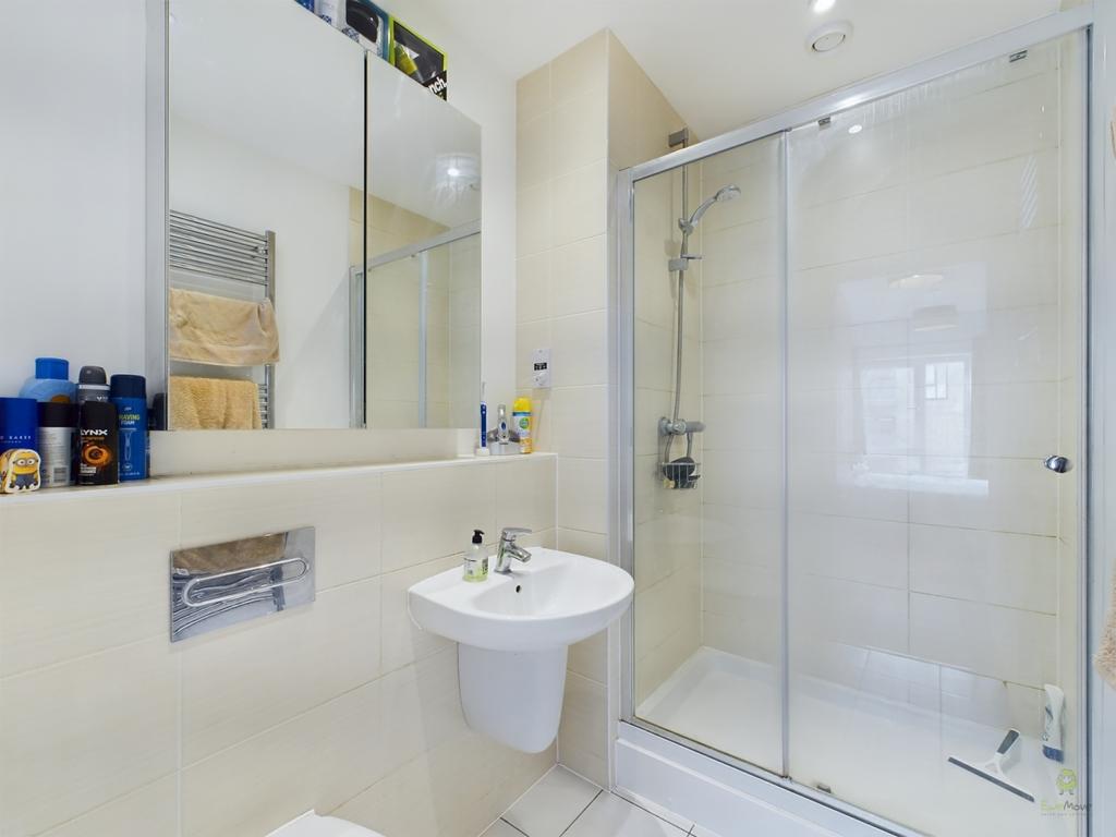 Ensuite Shower Room