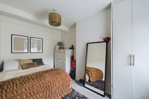 19 Abbey Road, Bexleyheath, DA7 4BD