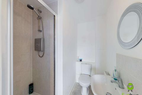 6 Binnie Lodge Binnie Road, Dartford, DA1 5RQ