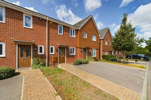 22 Rainbow Gardens, Dartford, DA1 5RF