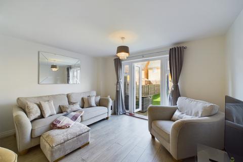 22 Rainbow Gardens, Dartford, DA1 5RF