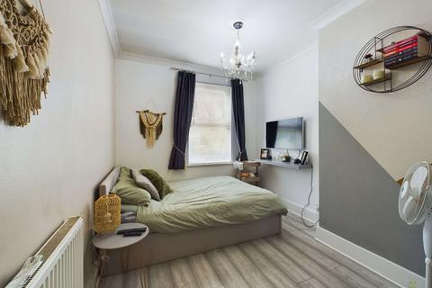 165 Brook Street, Erith, DA8 1EB