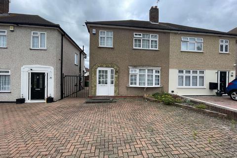 29 Eastry Road, Erith, DA8 1NW
