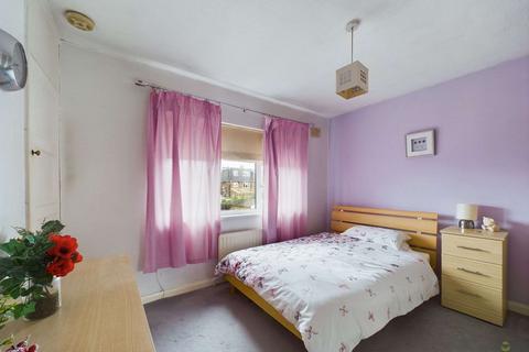 29 Eastry Road, Erith, DA8 1NW