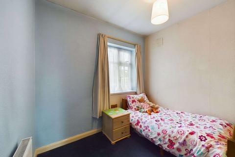 29 Eastry Road, Erith, DA8 1NW