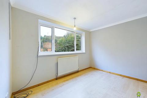 2 bedroom maisonette for sale, Picardy Road, Belvedere DA17 5QH