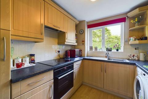 94 Shortlands Close, Belvedere, DA17 5QY