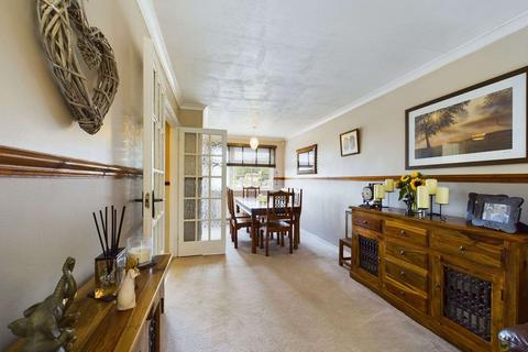 65 Upper Park Road, Belvedere, DA17 6EN
