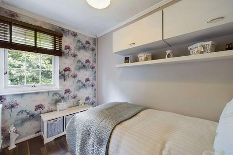 65 Upper Park Road, Belvedere, DA17 6EN