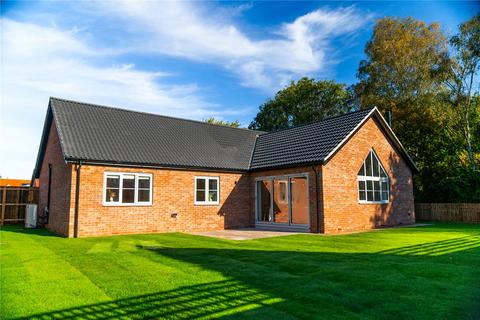 4 bedroom bungalow for sale, Cherry Tree Close, Wortham, Diss, Norfolk, IP22