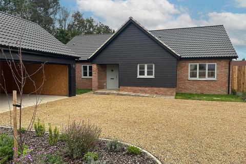 4 bedroom bungalow for sale, Cherry Tree Close, Wortham, Diss, Norfolk, IP22