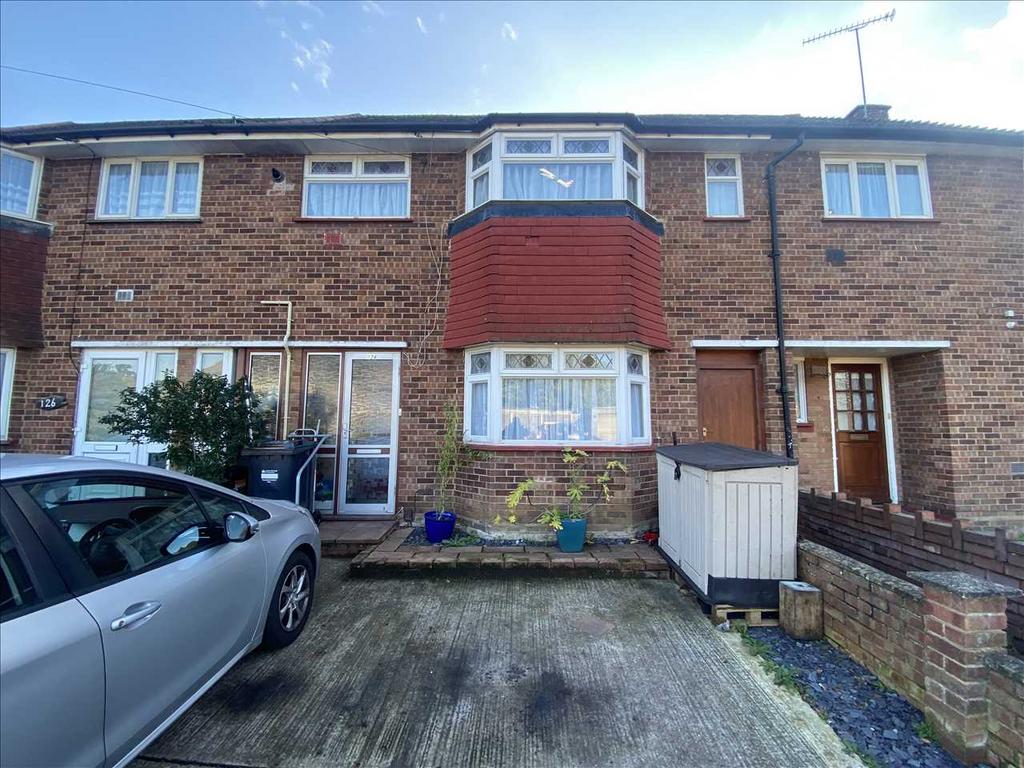 Carlton Avenue, Feltham 3 bed terraced house for sale £429,950