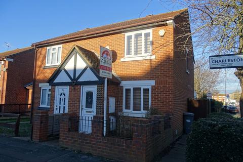 43 Charleston Close, Feltham, TW13 7LJ