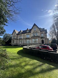 2 bedroom flat to rent, Whalley Road, Manchester M16