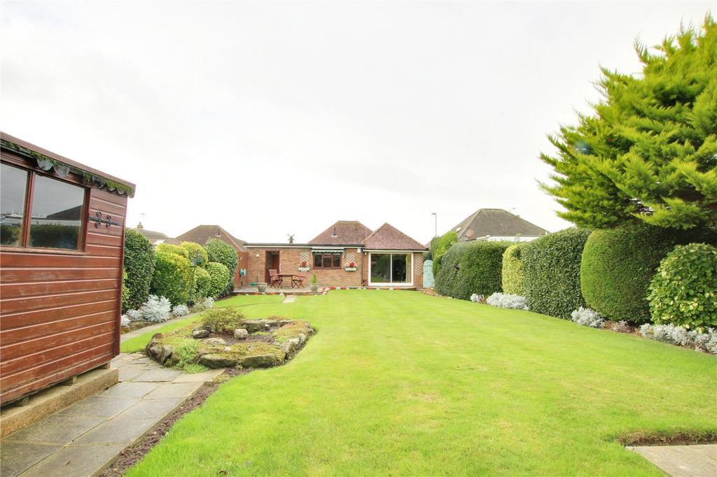 Upper West Drive, Ferring, Worthing, West Sussex, BN12 3 bed bungalow