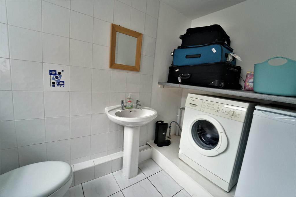 Washroom 3