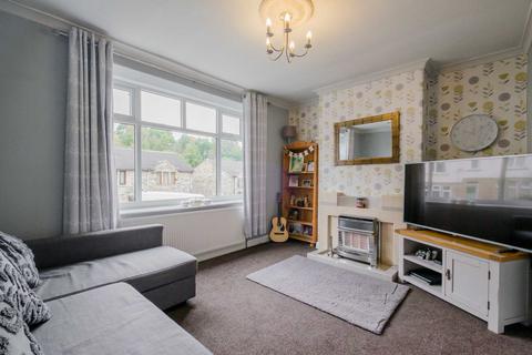 2 bedroom end of terrace house for sale - Clough Drive, Huddersfield HD7