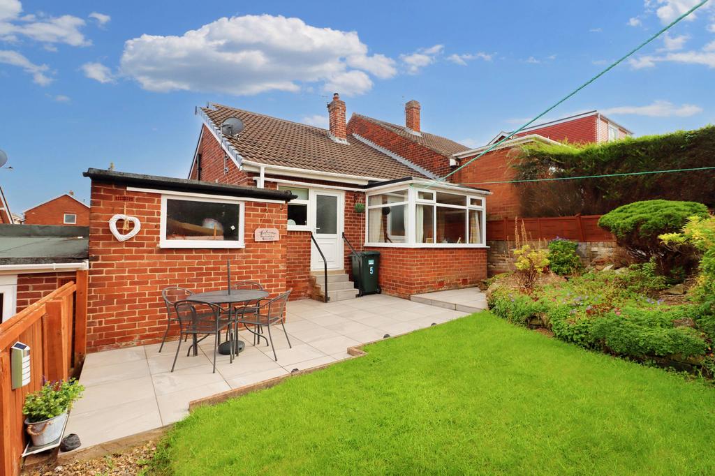 Heathwell Gardens, Swalwell NE16 2 bed semidetached bungalow for sale