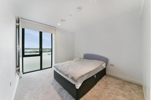 2 bedroom apartment for sale, Flotilla House, 12 Cable Street, London, E16