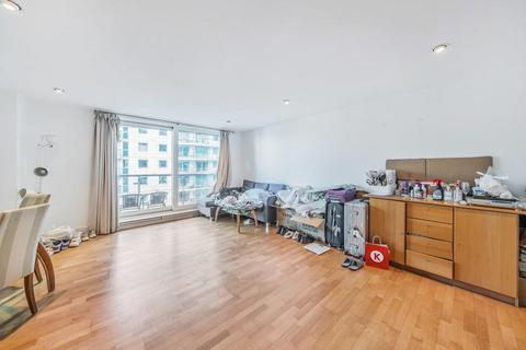 2 bedroom flat for sale - St. George Wharf, Vauxhall