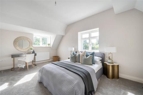 4 bedroom terraced house for sale - Kingswood Mews, Waterhouse Lane, Tadworth, Surrey, KT20