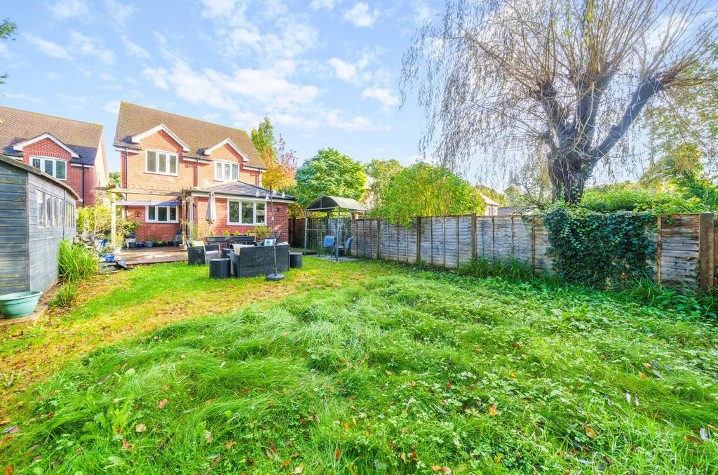 Botley Road, North Baddesley, Southampton, Hampshire, SO52 3 bed detached house for sale £460,000