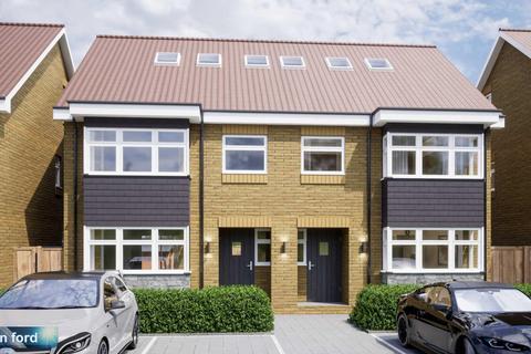 8 Bell Road, Coalpit Heath, Bristol, BS36 2SA