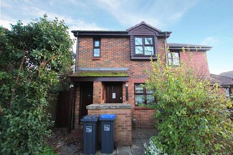 1 bedroom flat to rent, Pilgrims Terrace, Canterbury Road, Worthing, West Sussex, BN13