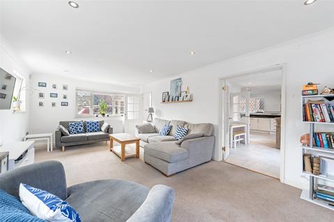 3 bedroom detached house for sale, Arundel Road, Worthing, West Sussex, BN13