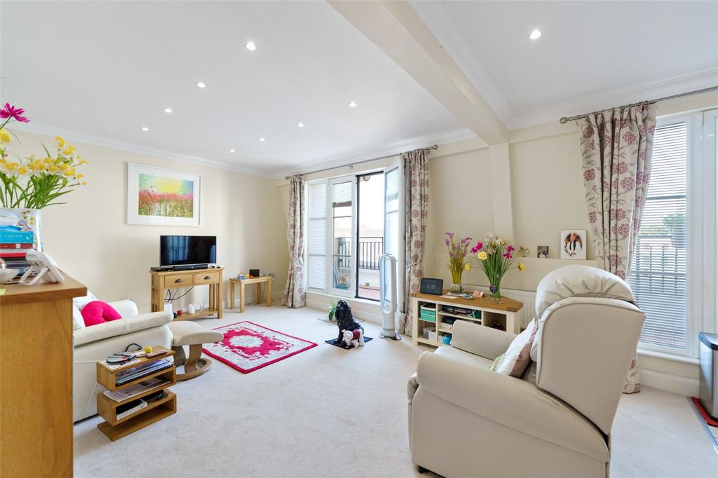 The Warnes, Steyne Gardens, Worthing... 2 bed flat £400,000