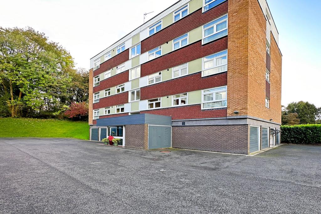 Riverside Drive, Solihull, B91 3 bed apartment £369,950