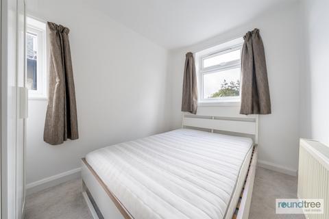 3 bedroom apartment for sale, Great North Way, Hendon NW4