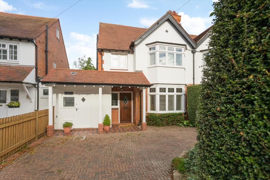 Maidenhead Road, StratforduponAvon, Warwickshire, CV37 4 bed