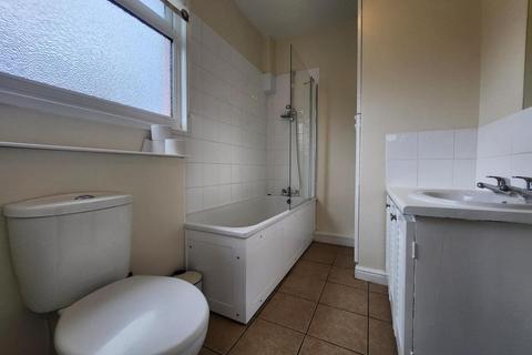 2 bedroom maisonette to rent - Surbiton,  Surrey,  KT1