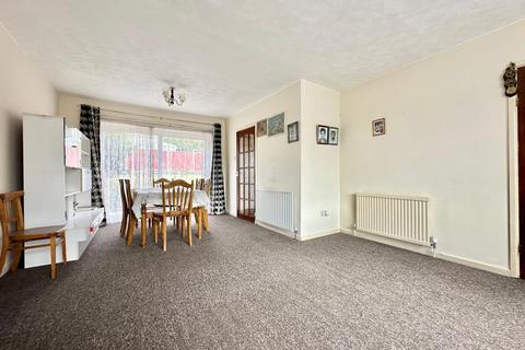 5 bedroom detached house for sale, Foxcroft Close, Leicester, LE3