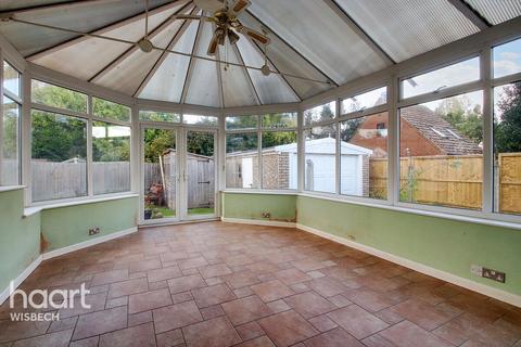 3 bedroom detached bungalow for sale - Sutton Road, Wisbech