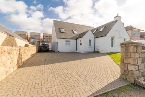 6 bedroom detached house for sale, 9 Kirkhill Terrace, Gorebridge, EH23 4LL