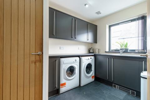 9 Kirkhill Terrace, Gorebridge, EH23 4LL